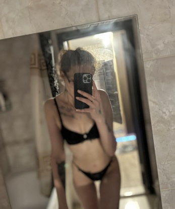 Анкета проститутки Алена - город Раздолье, 24 года, №9864